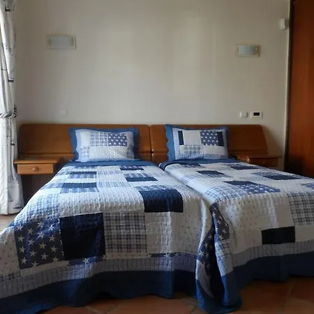 Luxury Private 5 Bedroom Pool, Golf, Algarve Vila