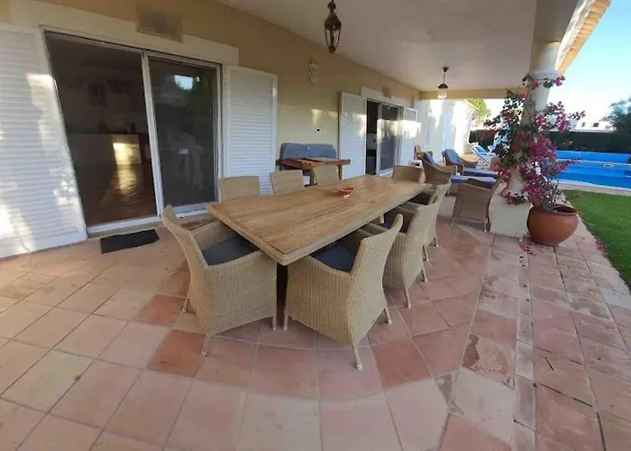 Luxury Private 5 Bedroom Pool, Golf, Algarve Quarteira