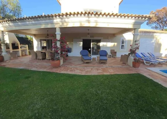 Willa Luxury Private 5 Bedroom Pool, Golf, Algarve