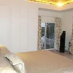 Luxury Private 5 Bedroom Pool, Golf, Algarve Quarteira