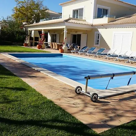 Luxury Private 5 Bedroom Pool, Golf, Algarve فيلة