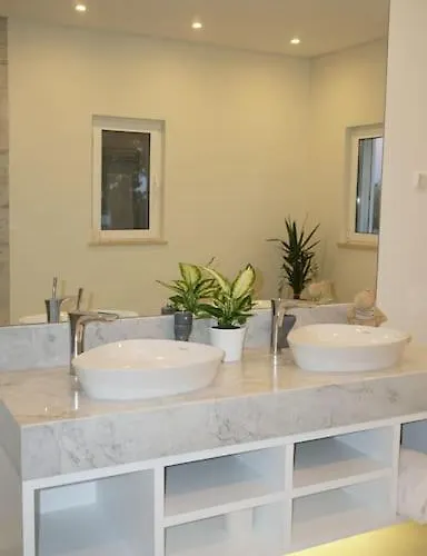 Luxury Private 5 Bedroom Pool, Golf, Algarve 别墅 *