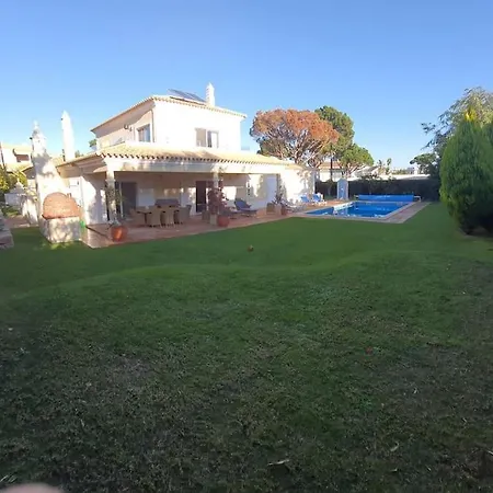 Luxury Private 5 Bedroom Pool, Golf, Algarve Quarteira